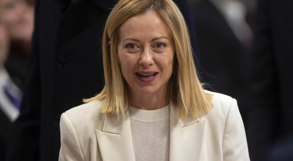 Meloni riceve il premio Thatcher “Sono un soldato al servizio di un’idea”