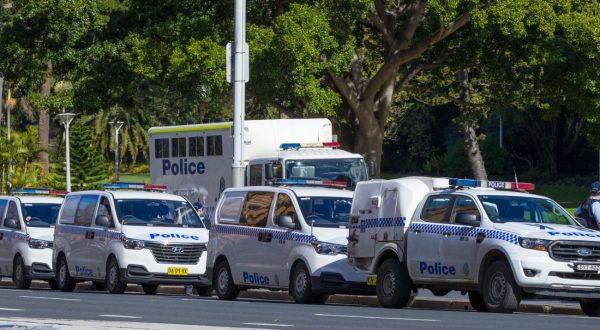 Sparatoria a Bondi Beach in Australia, morti e feriti