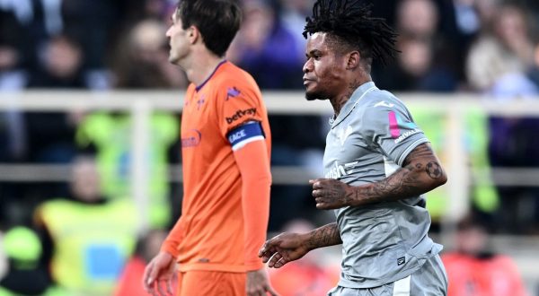 Orban gela il “Franchi”, il Verona lascia la Fiorentina all’ultimo posto