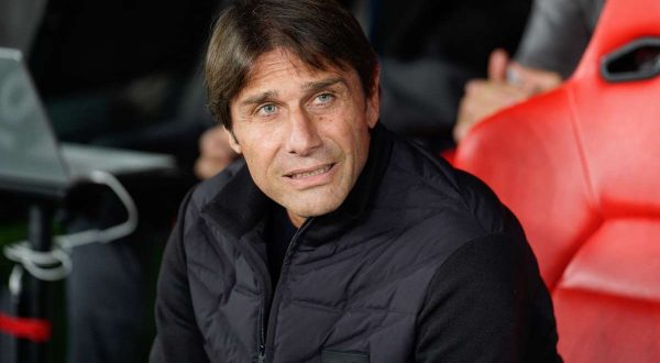 Il Napoli sfida il Bologna, Conte “La mia stagione più complessa”