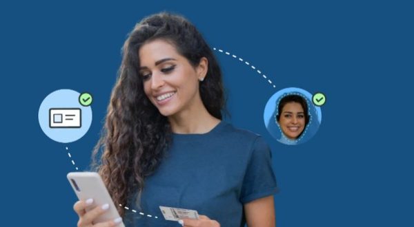 BAT, partnership con Yoti per la verifica dell’età tramite scansione facciale