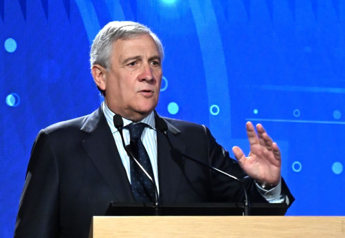Ucraina, Tajani &ldquo;Sosteniamo il tentativo Usa, continuano gli aiuti a Kiev&rdquo;