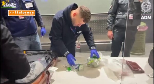 Sequestrati all’aeroporto di Malpensa oltre 18 mila farmaci illegali