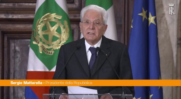 Mattarella “Spesa sulla difesa poco popolare, ma ora necessaria”