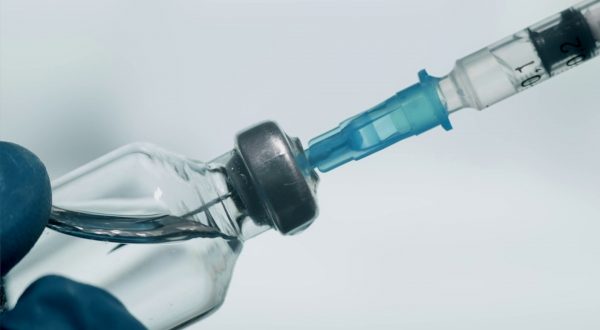 Covid, predire le varianti è fondamentale per difendersi