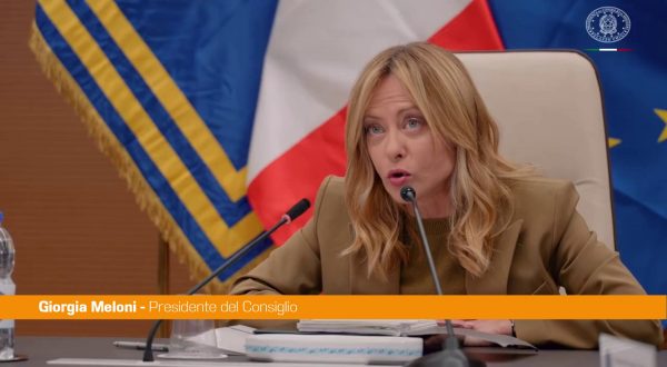 Meloni “No alla narrazione di chi contrappone il pacifismo alle forze armate”