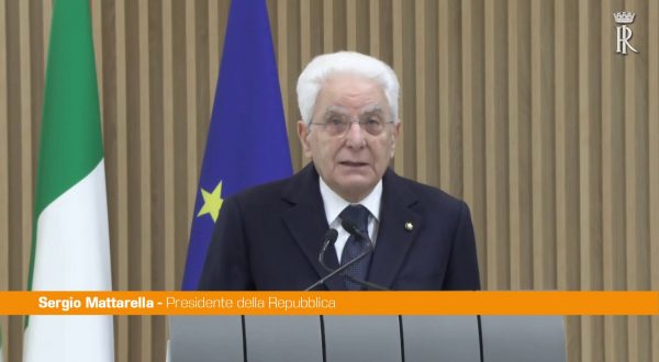 Mattarella “La comunità internazionale sostenga il cessate il fuoco a Gaza”