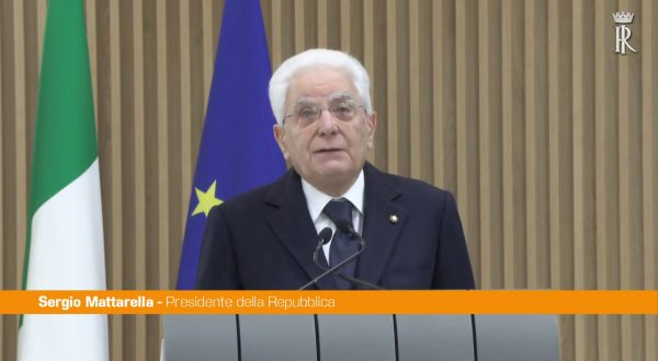 Mattarella “I dazi nuocciono a un modo pacifico e interdipendente”