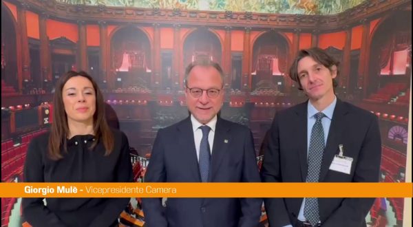 Dalla Camera una donazione di materiali per “Circular for Kids”