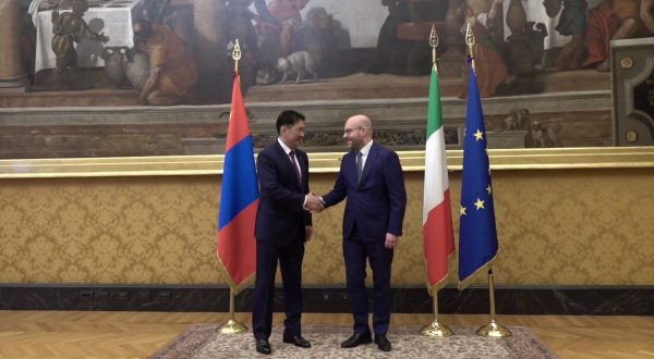 Fontana riceve il presidente della Mongolia