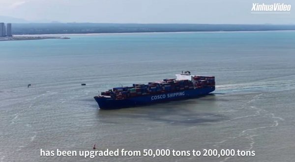 Cina, il porto di Yangpu accelera costruzione hub di spedizioni internazionali