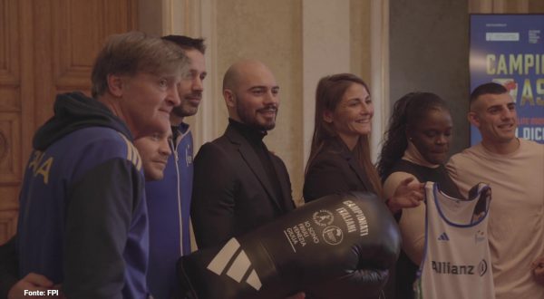 Agli Assoluti di pugilato 2025 il tributo a Nino Benvenuti, principe del ring