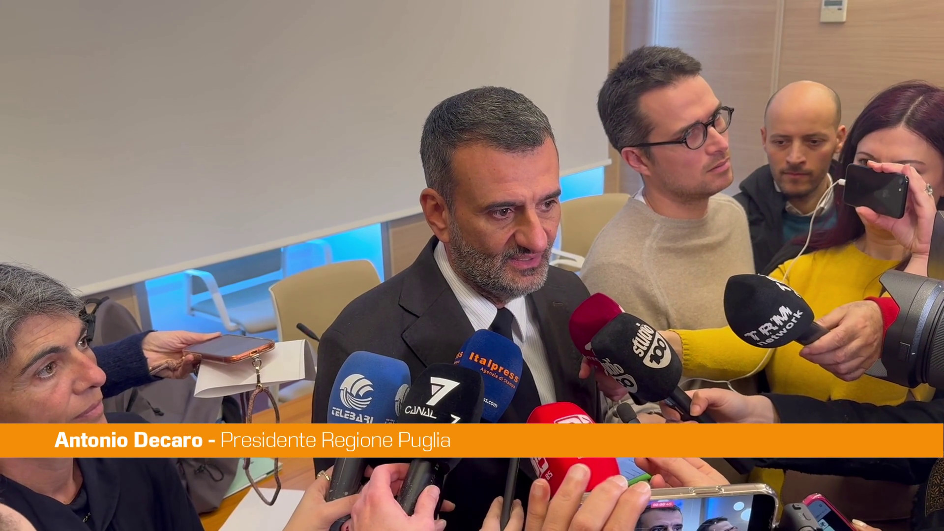 Puglia, Decaro "Con Cantieri antimafia sociale 2.0 sostituiamo armi con arte"