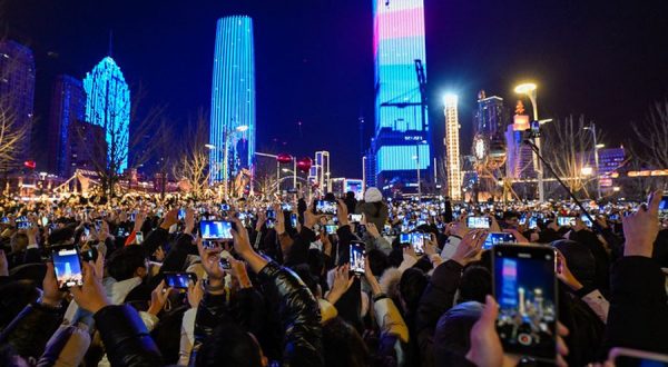 Cina, +20% di viaggi interregionali nel primo giorno di vacanze per Capodanno