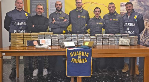 Sequestrati 110 kg di cocaina in un autoarticolato a Gorizia