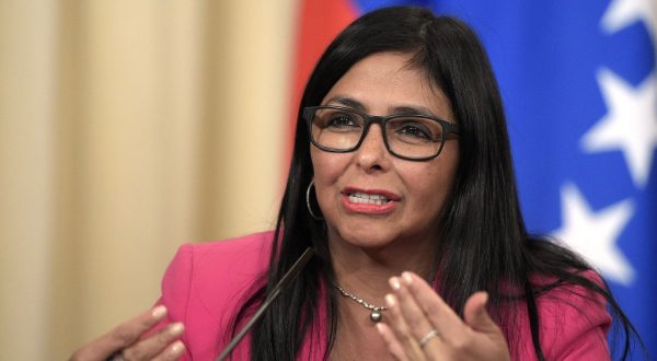 Venezuela, Rodriguez a Trump “Lavoriamo insieme per la pace”