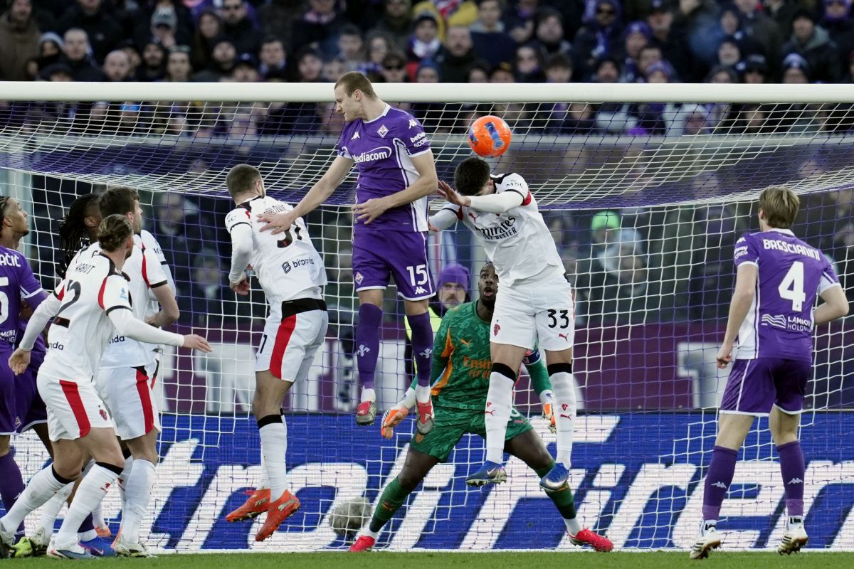 Nkunku salva il Milan e beffa la Fiorentina al 90&deg;, al Franchi finisce 1-1