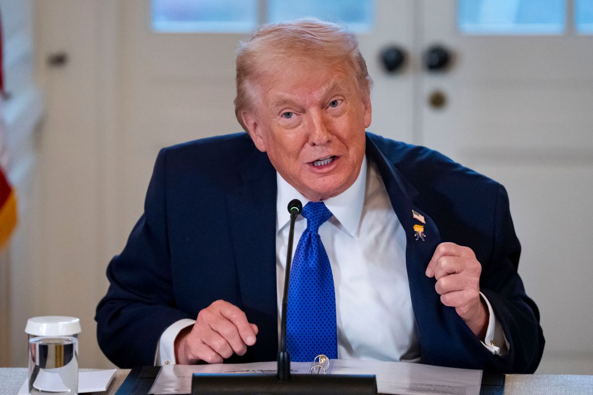 Iran, Trump ai manifestanti &ldquo;Prendete le istituzioni, l&rsquo;aiuto &egrave; in arrivo&rdquo;