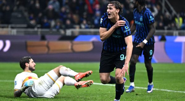 Pio Esposito firma l’1-0 al Lecce, Inter a +6 e campione d’inverno