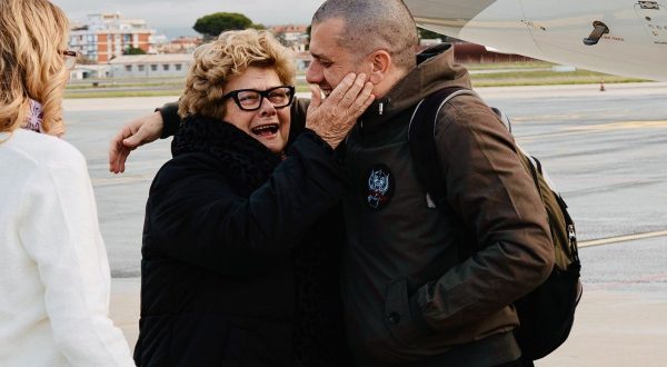 Su radio e tv italiane si parla di Alberto Trentini ogni 2 minuti