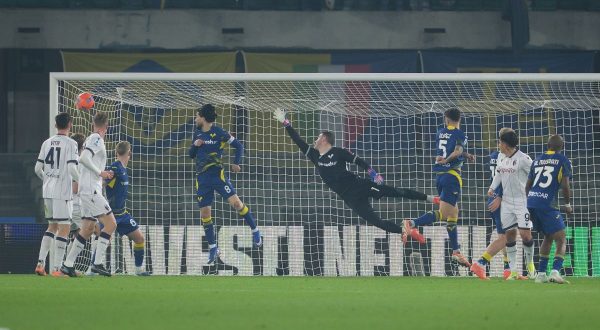 Orban illude il Verona, il Bologna rimonta e vince 2-3