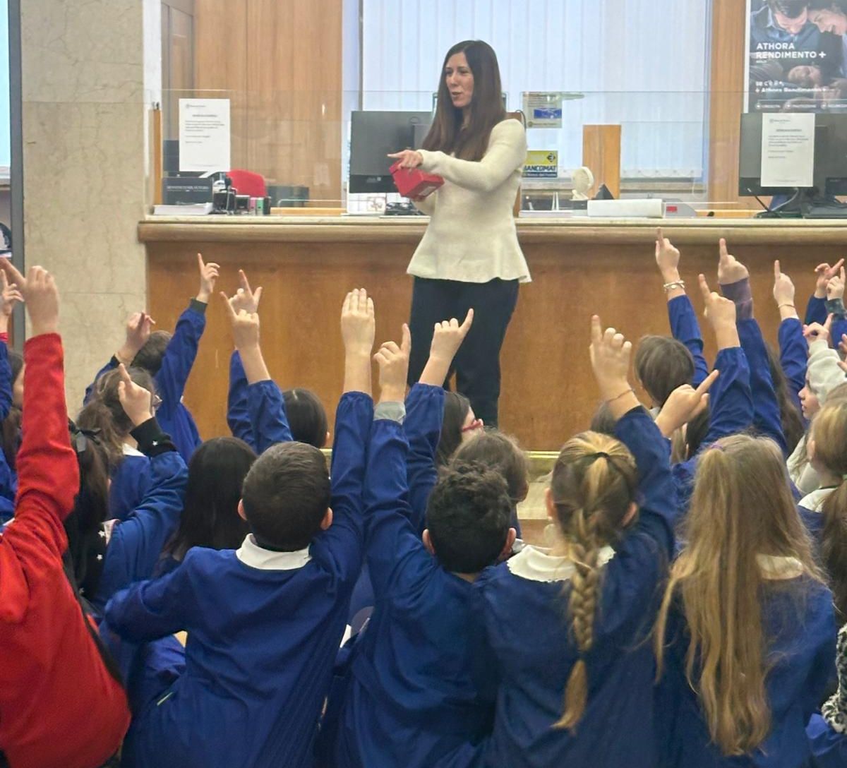 Banca del Fucino, coinvolti oltre 400 bambini nel progetto &ldquo;Bancari per un giorno&rdquo;