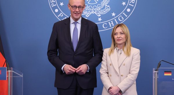 Meloni incontra Merz “Italia-Germania mai così vicine, con Usa cooperazione salda”