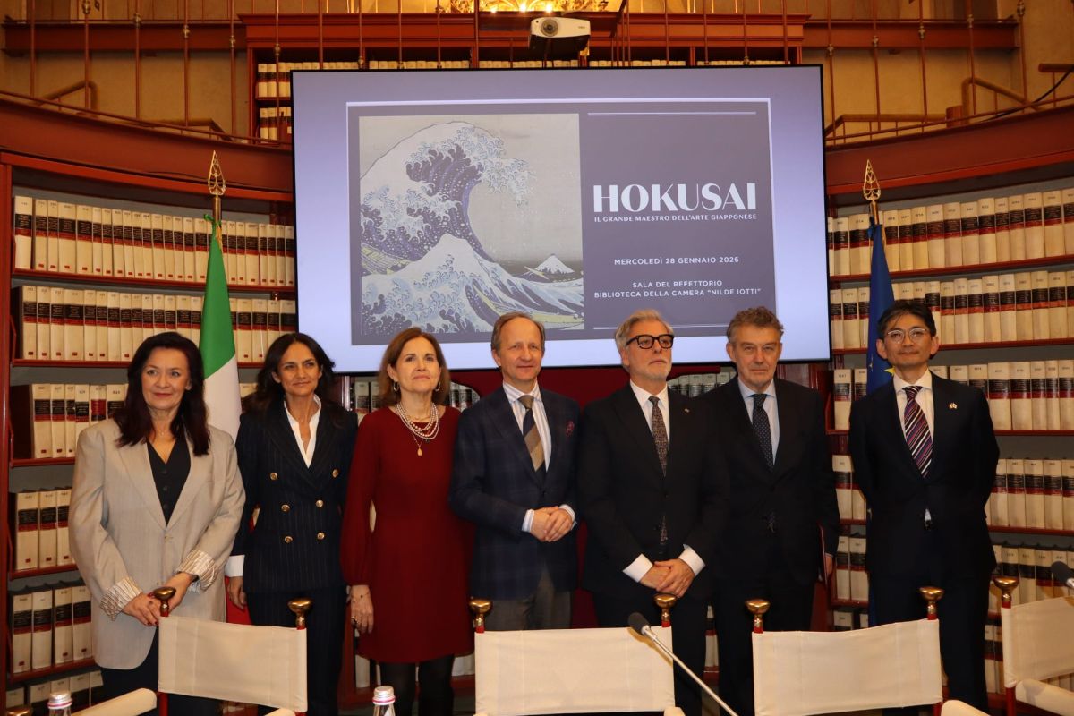 Presentata in anteprima alla Camera la mostra sull&rsquo;artista giapponese Hokusai