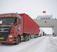 Cina, cresce il commercio con l&rsquo;estero nella regione dello Xinjiang