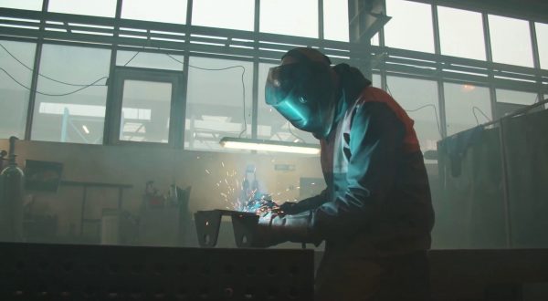 A novembre cresce la produzione industriale