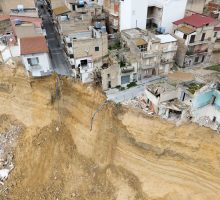 Frana a Niscemi, Esercito sul posto. Crosetto &ldquo;Difesa vicina alla comunit&agrave;, proteggendola e sostenendola&rdquo;