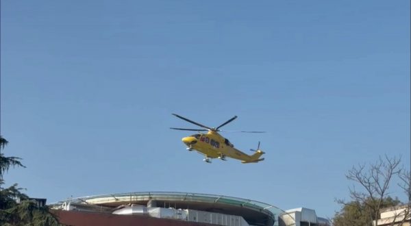 Tragedia Crans Montana, l’arrivo al Niguarda della paziente 15enne