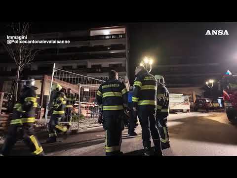 Esplosione a Crans Montana, polizia e pompieri sul luogo dell’accaduto #ansa #news