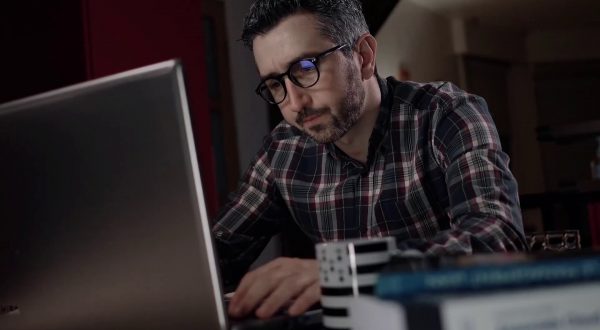 Lavoratori sempre più anziani, l’età media sale a 42 anni