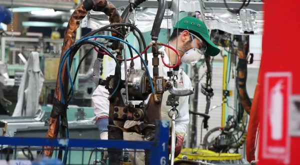 Nel 2026 il Pil italiano supererà la soglia dei 2300 miliardi