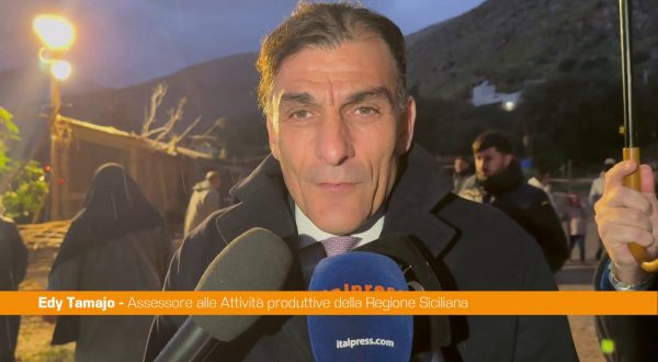 Palermo, Tamajo visita presepe vivente di Partanna Mondello, “Posto magico”