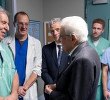 Crans-Montana, Mattarella &ldquo;Dobbiamo riconsegnare ai ragazzi una vita piena&rdquo;