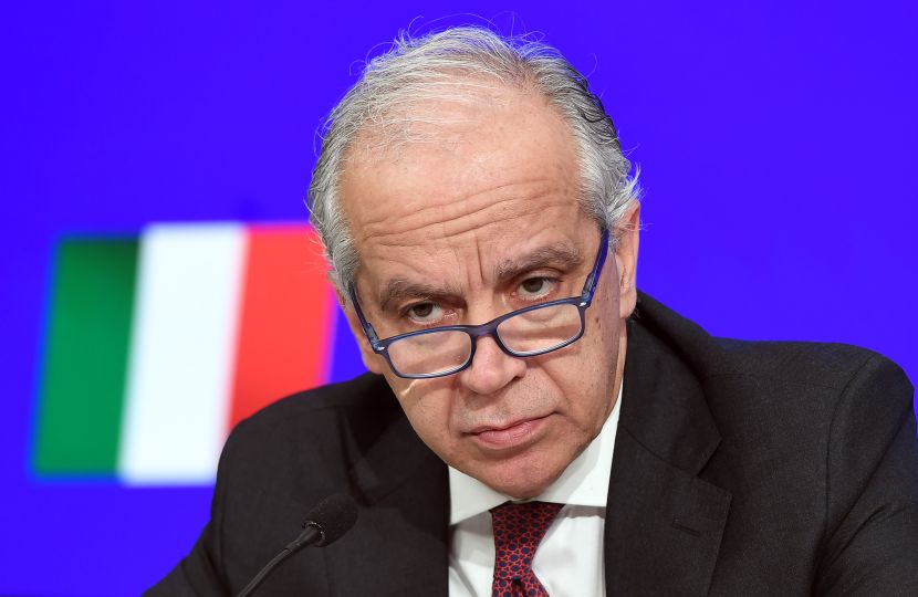 Piantedosi &ldquo;Servono misure per depotenziare i violenti&rdquo;