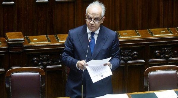 Stretta sulla sicurezza, Piantedosi al Senato: “Serve una norma che consenta un intervento preventivo”