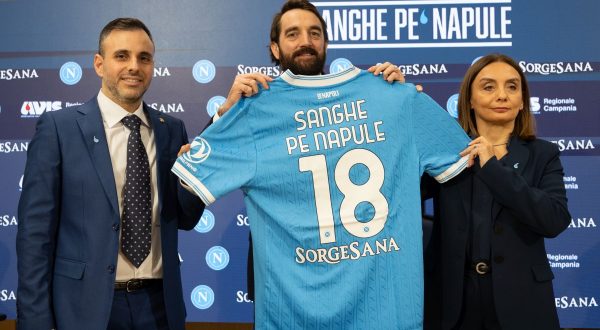 &ldquo;Sanghe pe Napule&rdquo;, Sorgesana con SSC Napoli e Avis per la donazione del sangue