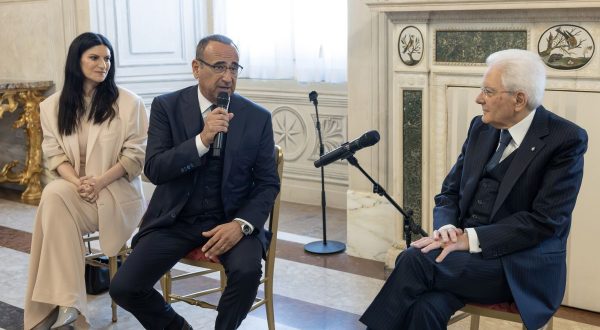 Sanremo, Conti a Mattarella “Celebreremo gli 80 anni della Repubblica Italiana”