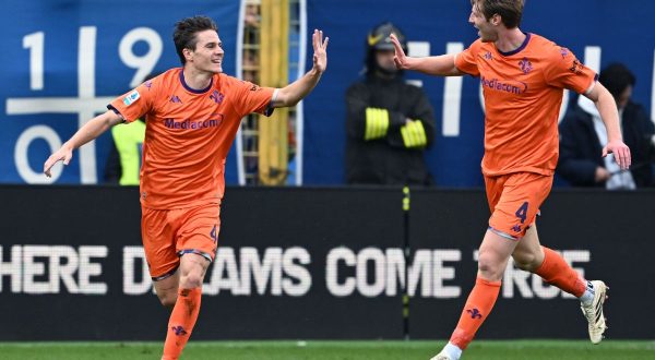 Sorpresa e punti salvezza sul lago, la Fiorentina vince 2-1 a Como
