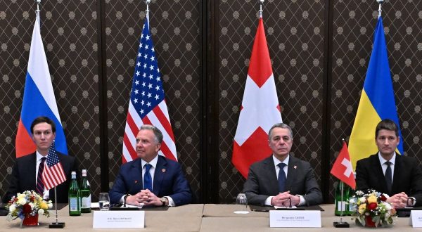 Ucraina, Witkoff “Progressi significativi nei colloqui di Ginevra”