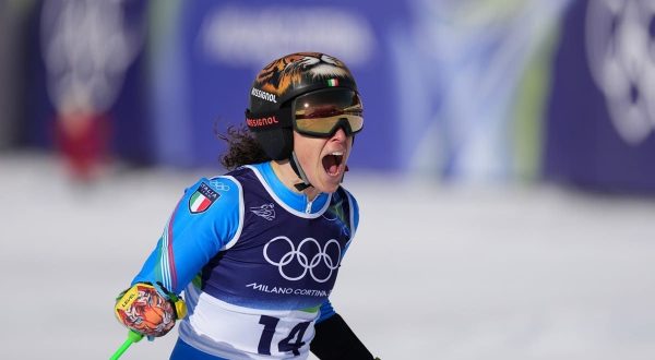 Federica Brignone vince anche sui media, biathlon batte curling