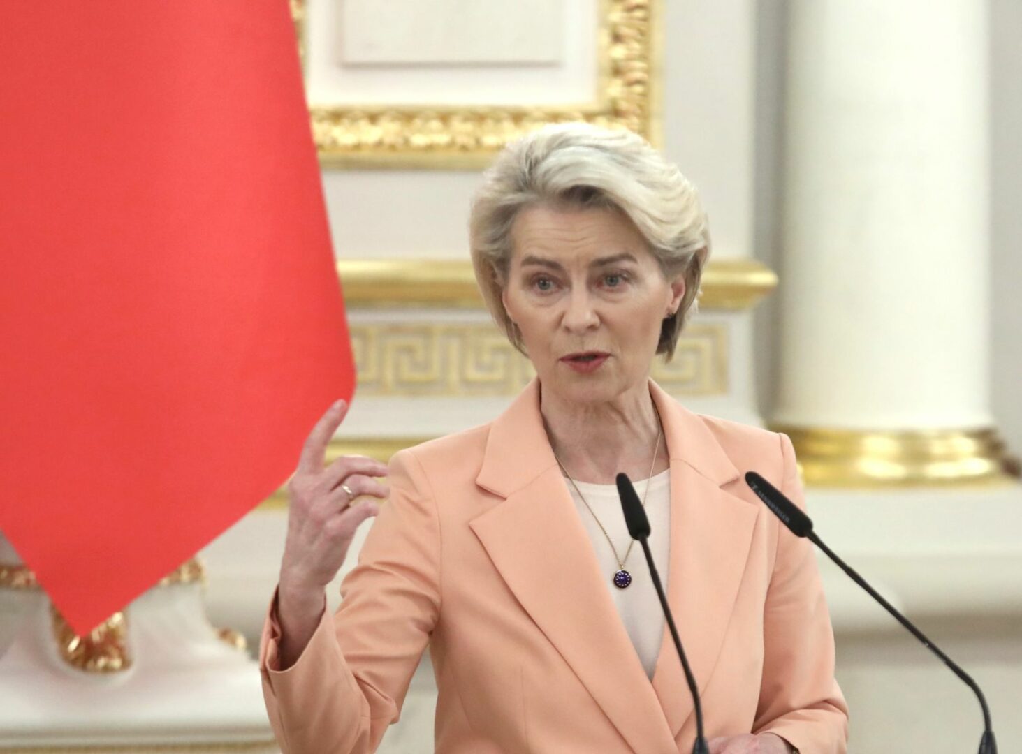 Von der Leyen &ldquo;La pace sia alle condizioni dell&rsquo;Ucraina&rdquo;