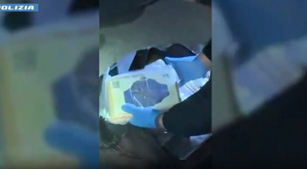 Maxi sequestro di droga a Catania, intercettati 90 chili di cocaina