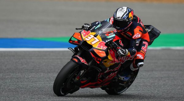 Acosta vince la Sprint della MotoGP in Thailandia