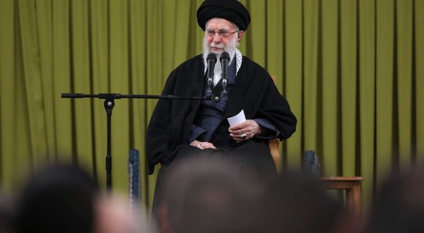 Iran, media israeliani “Khamenei è morto”