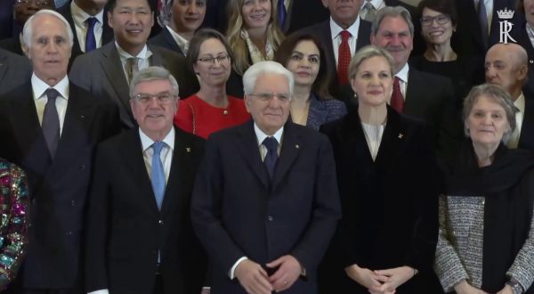 Milano-Cortina, Mattarella incontra a Palazzo Marino i membri del Cio