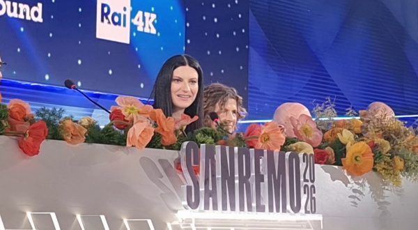 Sanremo, Laura Pausini “Non ho paura, sono solo emozionata”